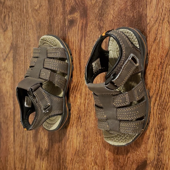 Beaver Creek Velcro Sandals 8c - Picture 3 of 4